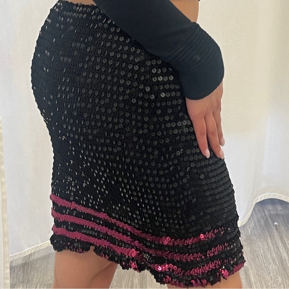 Y2K black sequins midi skirt - Picture 2 of 4